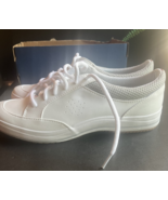 Keds Micro Stretch White Leather Sneaker Womens Red Trim Lace up Shoe 9M - $471.83 MXN