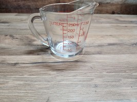 Vintage Anchor Hocking FIRE KING #496 &quot;D&quot; Handle Glass Measuring Cup - 1 Cup - £15.25 GBP