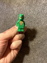Lego 8805: Lizard Man Minifigure Series 5 - $13.96