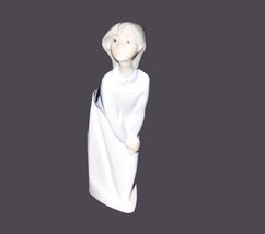 Lladro Kissing Goodnight 4873 figurine. Children in Night Shirts series ... - $80.80
