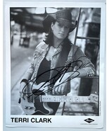Terri Clark Signed Autographed Paperstock 8x10 Photo - $278.59 MXN