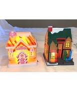 Christmas Villages plastic  Lighted Cobblestone Sweets and Treats and Sk... - $362.45 MXN