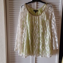 Lane Bryant Sz.22/24 Ivory Lace Over Lime Boho Peasant Top - $18.49