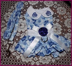 NWT Doggie Design Blue Rose Floral Harness Dress with Matching Leash XS - £19.14 GBP