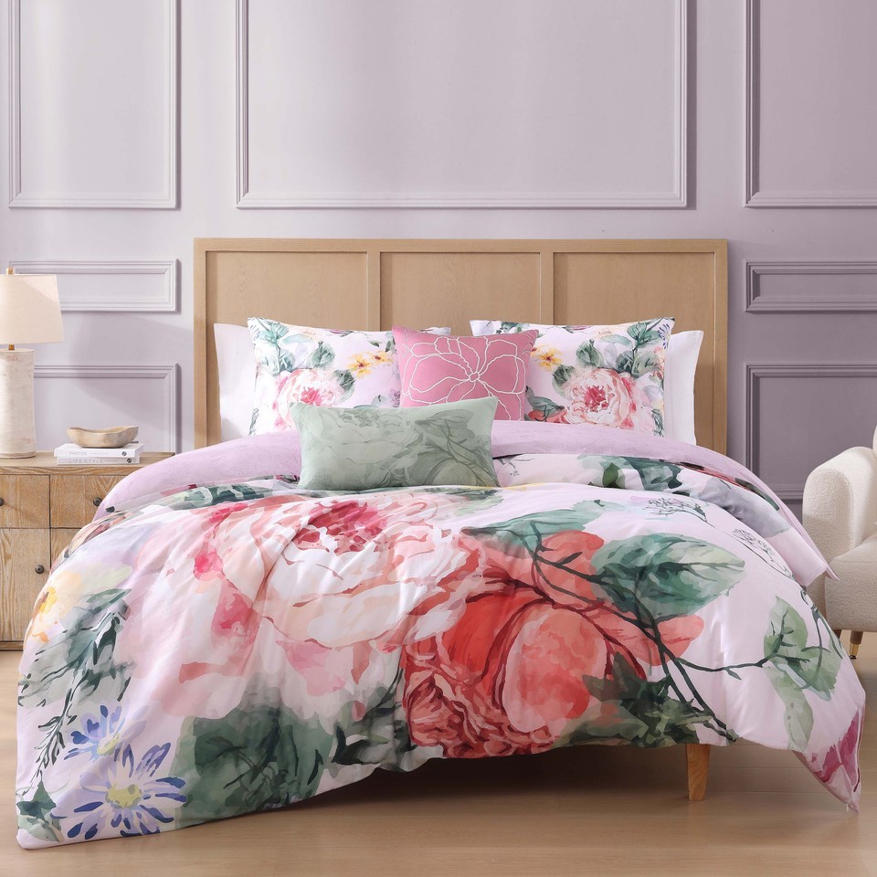 Romantic Elegance Pink Floral Reversible 5-Piece Comforter Set - $242.03