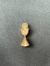 Vintage Dainty Italy Marked Religious Goldtone Communion Cup Lapel or Hat Pin –  - £7.55 GBP