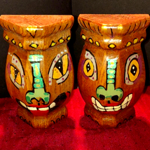 A pair of two hand-painted totem pole wall decor - £35.05 GBP