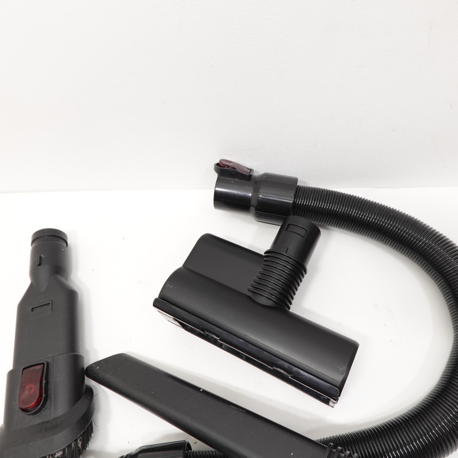Moosoo Vacuum Cleaner Attachments Lot – Hose, Brush, Crevice, Upholstery Tools Item image 4