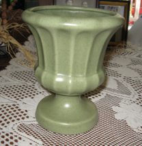 Haeger Art Pottery-Pedestal Planter/Urn/Vase-Sage Green-USA- 1950&#39;s - £12.78 GBP