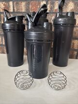 Blender Bottle Classic V2 Lot Of 4- 28oz X 2,  24 Oz, 20 Oz, 2 Blender B... - $12.49