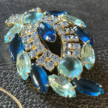 Vintage Blue Glass Cabochon Rhinestone Open Back Gold Tone Brooch Pin Es... - £58.66 GBP