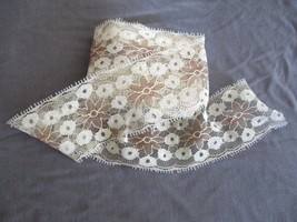 Vintage Cream and Brown Floral Embroidered Lace 6 yds 2 1/2 in wide - £8.59 GBP