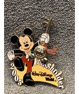 Walt Disney World 2005 Passholder Exclusive Mickey Mouse Trading Pin Key KG - $24.75