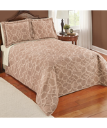 Velvet Embossed Lattice Quilt ~ Taupe Colored ~ 86&quot; x 68&quot; ~ Twin Size - $102.62 CAD
