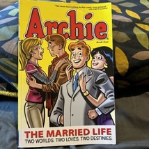 Archie: The Married Life Book One Graphic Novel - 2011 Comics Betty Veronica - £7.45 GBP