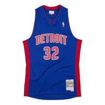 Mitchell &amp; NessNBA SW 2003-04 32 - US SIZES - $173.00