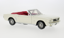Motormax Ford Mustang Convertible White 1964 1:18 - $84.95