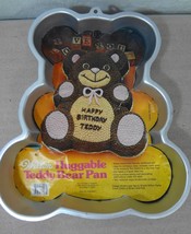 Wilton Huggable Teddy Bear Aluminum Cake Pan Mold 502-3754  - £15.74 GBP