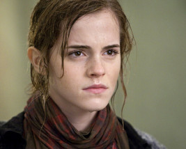 Emma Watson 8X10 Photo Harry Potter Deathly Hallows 1 - £7.63 GBP