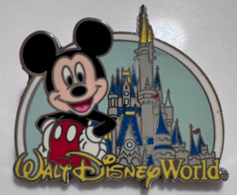 Walt Disney World Mickey Mouse Castle 2008 Pin - $20.92 CAD