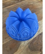 Blue Silicone Bundt Cake Pan Mold 9 Inch Non-stick Fluted Cake Baking Mold - €9,76 EUR