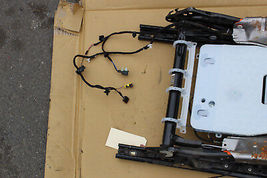 2017 JAGUAR XE RIGHT FRONT PASSENGER LOWER SEAT RAIL ASSY RH R654 image 12