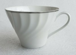 (1) Norleans Estate Fine China White Tea Cup Swirled Rim Platinum Trim - £22.87 GBP