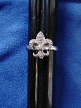 925 Sterling Silver Fleur De Lis SZ 8 Ring Free Shipping - $22.99