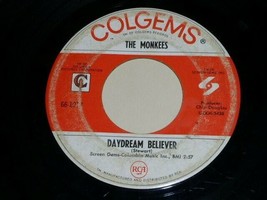 The Monkees Daydream Believer Goin&#39; Home 45 Rpm Record Vinyl Colgems Label - £12.75 GBP