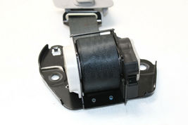 2006-2007 SUBARU WRX IMPREZA WAGON REAR MIDDLE CENTER SEAT BELT RETRACTOR P4461 image 6