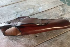 Fits Smith&Wesson Mod. 686 4”BBL Handmade Leather Belt Holster With Thumb Break image 4