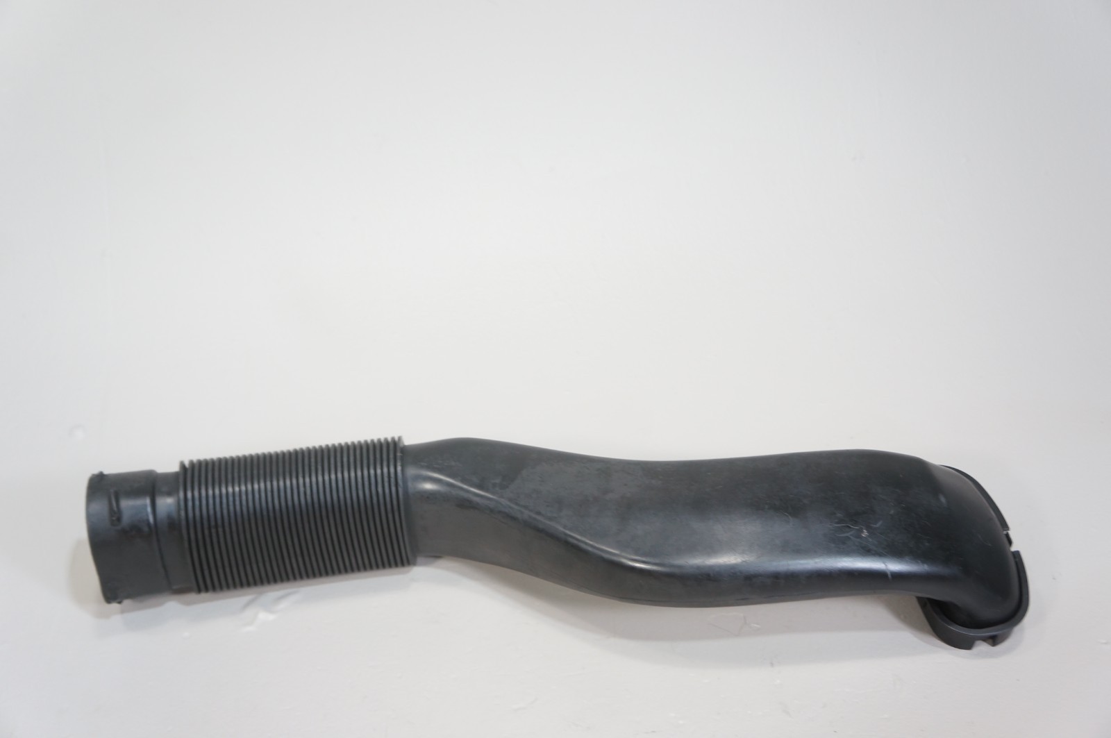 09-2013 bmw x5 e70 3.0l m57 xDrive35d engine motor air cleaner intake duct tube Item image 4