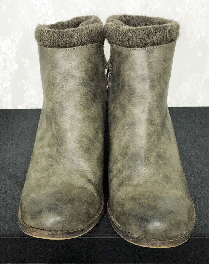 Roxy Women's Boots Size 8 Dakota Ankle Faux Leather Knit Tops Fuzzy Lining Item image 2