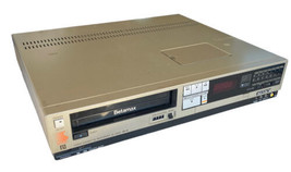 Sony SL-2400 Betamax Player Recorder **For part or not working* - $39.59