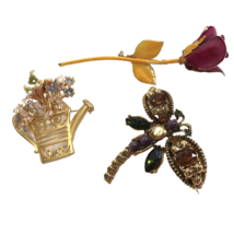 Vintage Brooch lote Floral Garden Theme Rose Dragonfly Rhinestone cottagecore - $16.81