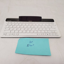 Samsung ECR-K10AWE Wireless Keyboard Dock Tablet White Good Condition - $6.93