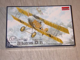 1/72 Roden WWI Albatros D.11 RO 018 Military Bi-Wing Fighter Aircraft Model Kit - $19.99