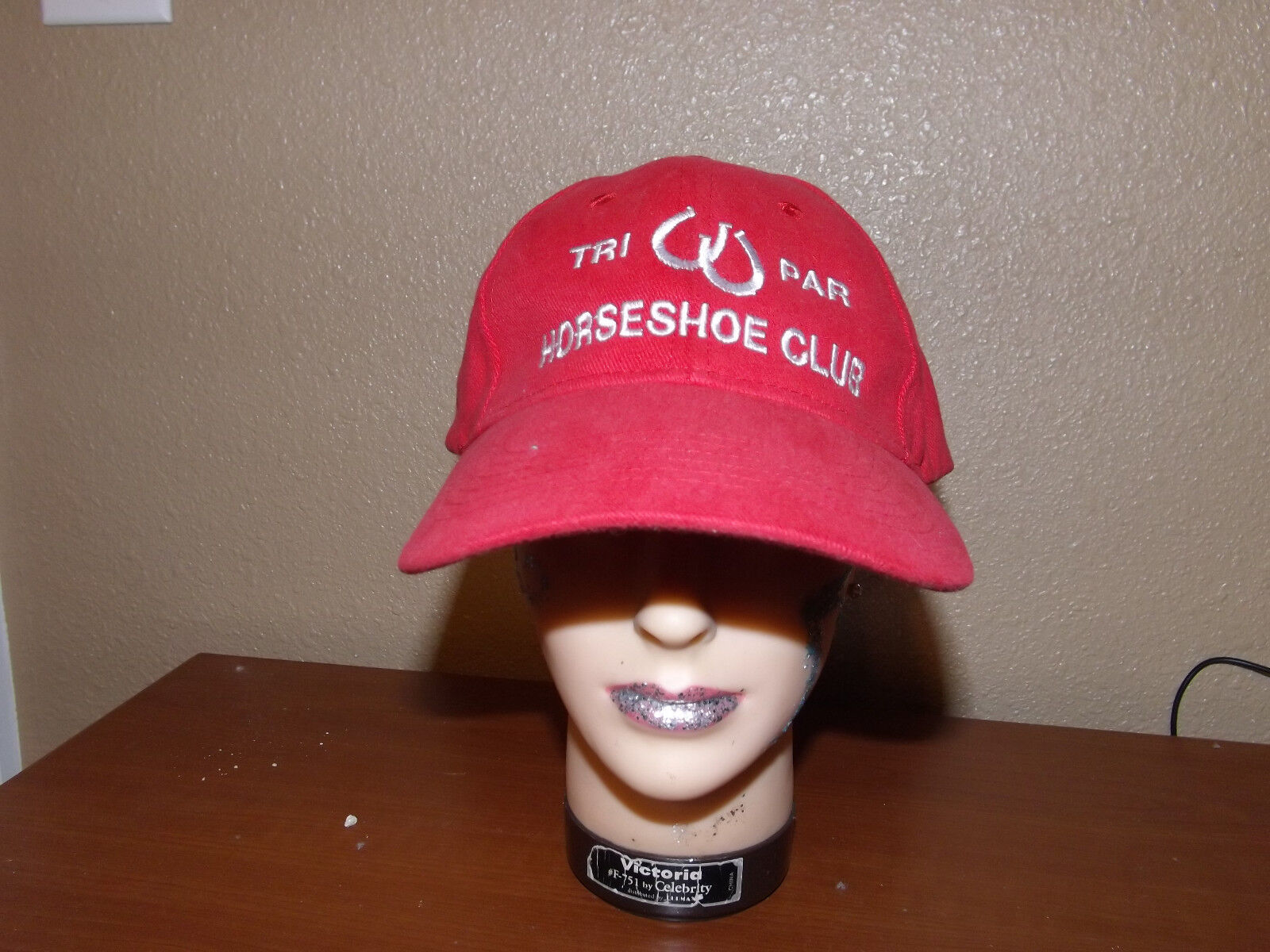 tri par horseshoe club hat red and white - $9.99