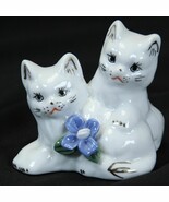 White Kittens Eye Lashes Whiskers Ceramic Cuddle Cats Mini Kitsch 2-3/4 ... - $241.95 MXN