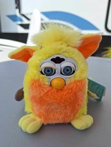 Vintage 1999 Tiger Electronics Yellow Furby Baby IT WORKS My video wouldn&#39;t post - £107.66 GBP