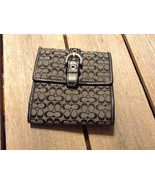 Authentic Coach signature wallet black buckle - $888.38 MXN