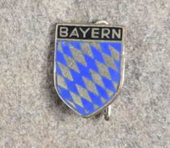 Bayern Germany Coat of Arms Travel Shield Crest Vintage Souvenir Lapel Pin - £11.59 GBP