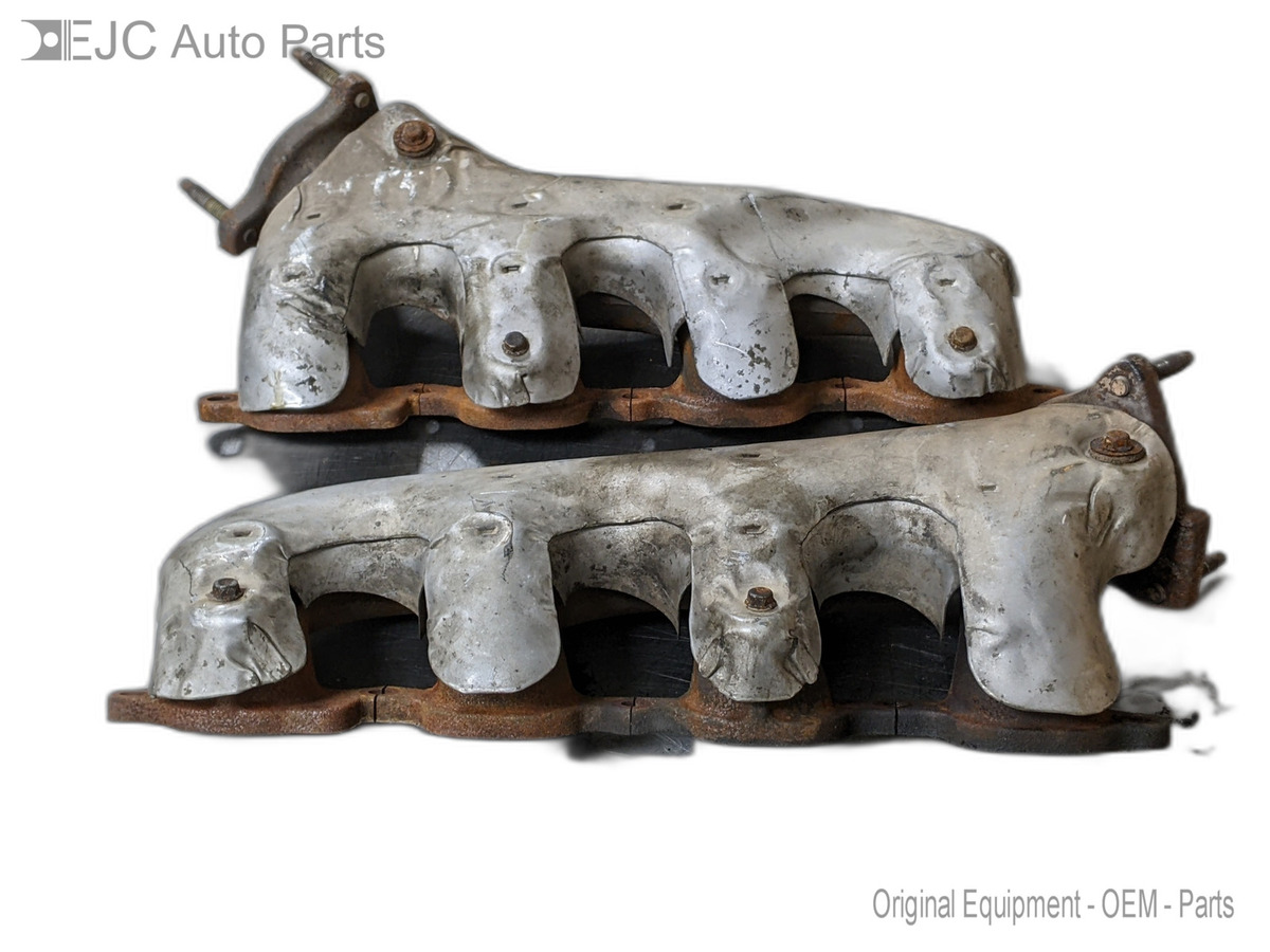 Exhaust Manifold Pair Set For 14-18 Chevrolet Silverado 1500  5.3 126162... - $98.95
