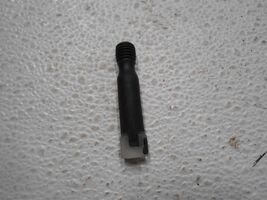 2011 Jeep Liberty Rear Right RH Passenger Door Pull Up Lock Knob - $21.99