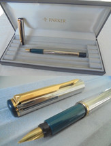 PARKER RIALTO fountain pen in steel and green color Original in gift box - £34.59 GBP