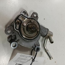 Vacuum Pump Engine Mounted Sedan Fits 16-19 Toyota Yaris - $87.94