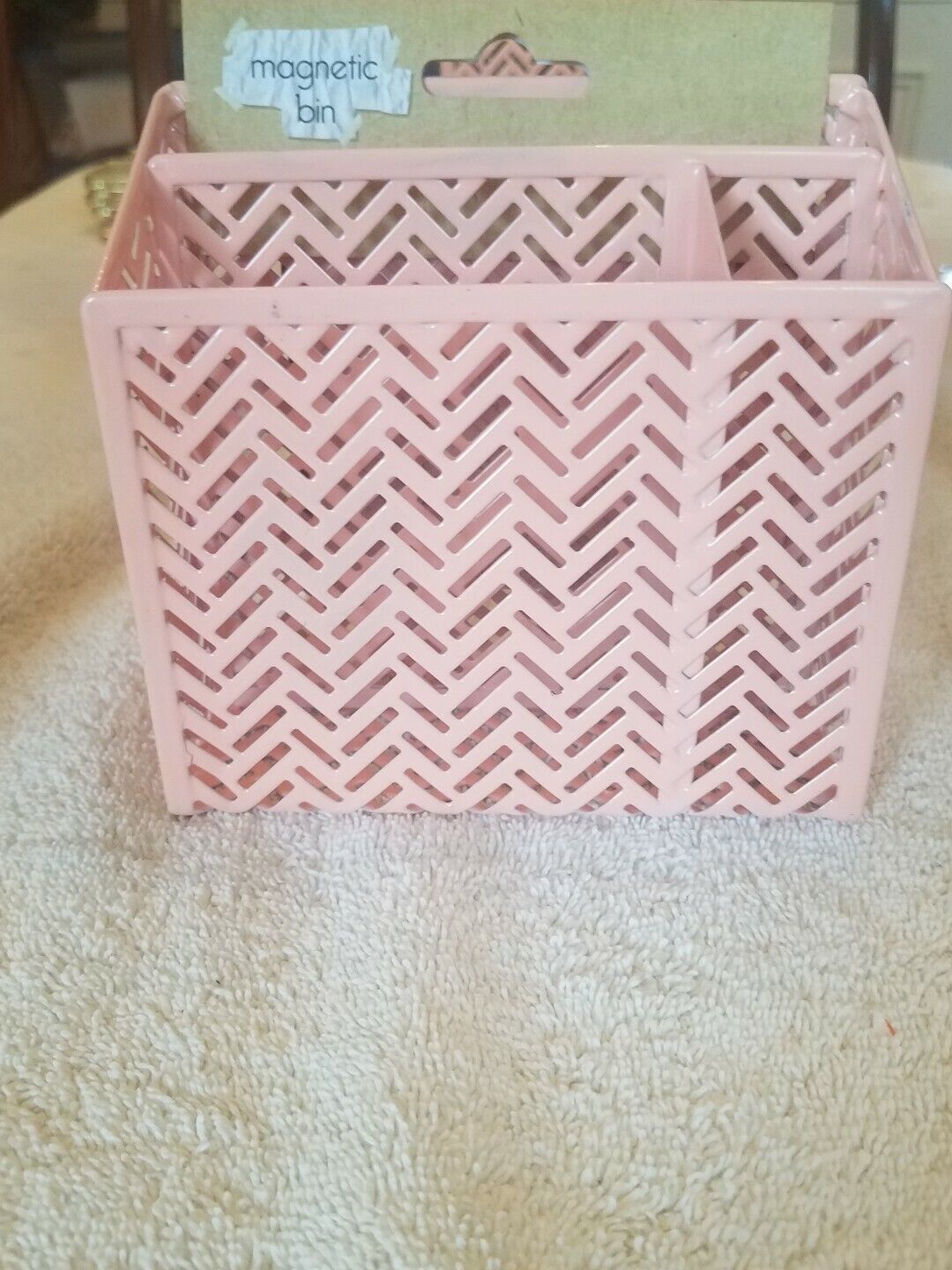 Magnetic School Locker Bin Pink-Brand New-SHIPS N 24 HOURS - $24.63