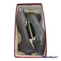 Vintage Women&#39;s MUSHROOMS Grey Pumps Heels New With Box sz 8M - £25.39 GBP