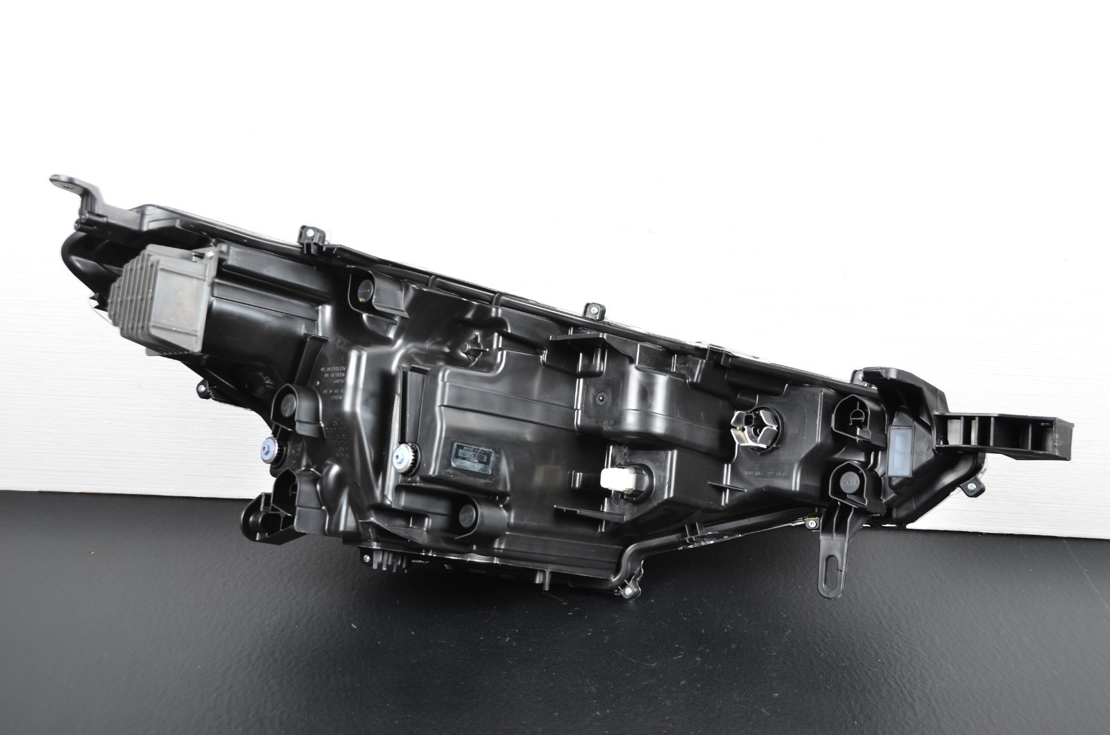 Nice! 2022-2025 Toyota Corolla Cross LED DRL MID Headlight Left Driver Side OEM Item image 8