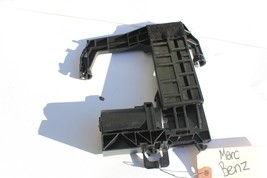 2003-2006 MERCEDES E350 FRONT HEADREST MOTOR LEFT SIDE R1518 image 2